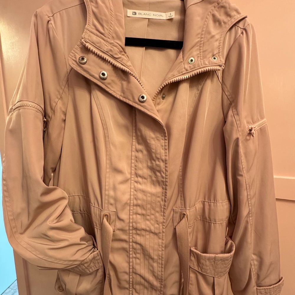 Blanc Noir  Anorak Pink Jacket